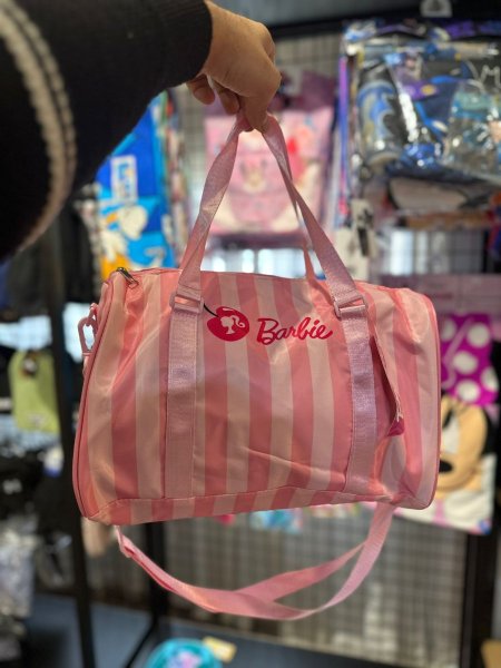 شنطة سفر اطفال باربي